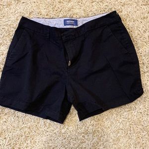 Old Navy High-Waisted Uniform Bermuda Shorts for Women -- 5-inch inseam size 8